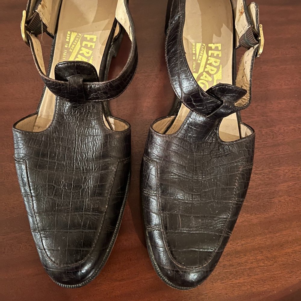 Ferragamo Shoes Size 37  (6.5 US size)